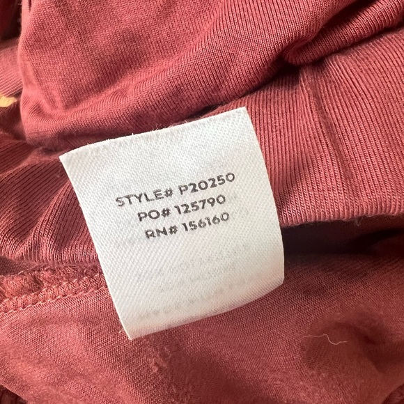 Lulu's Women's Rust Red Modal Blend Wide-Leg Flowy Tie Waist Pants Sz Medium - Picture 4 of 5